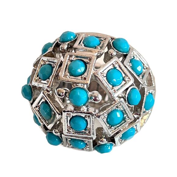 New Boutique Stretch Ring Silver Turquoise Colored Accent 6K - Picture 2 of 2